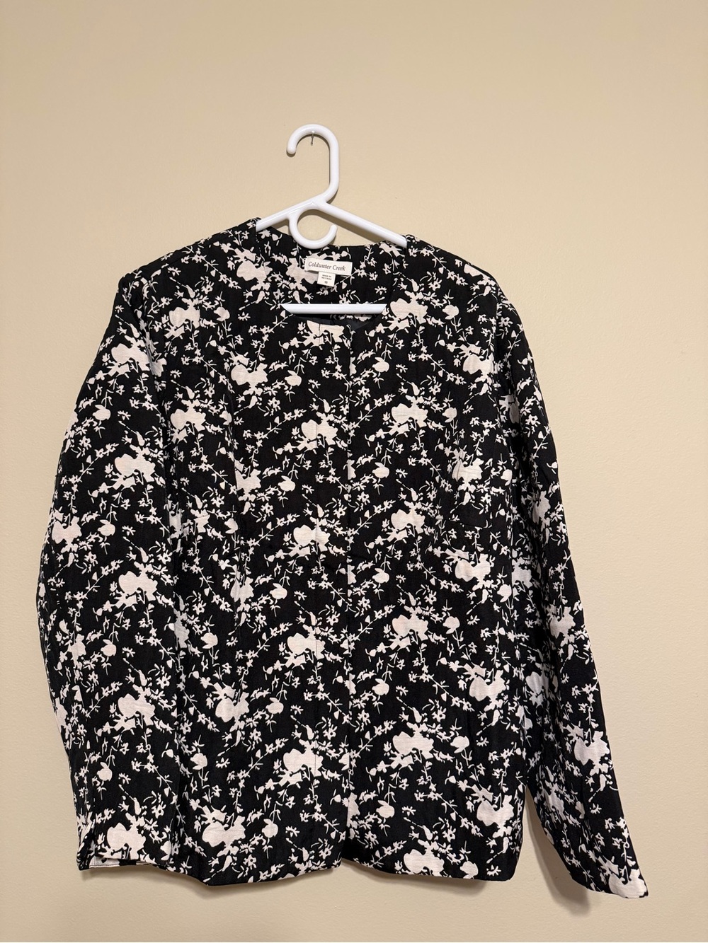 NWT Coldwater Creek Jacquard Floral Jacket Size 18 Black Ivory Originally $150